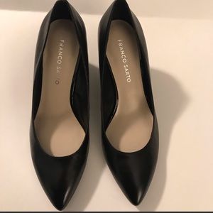 Franco Sarto “Fire” Black leather Wedge Pumps